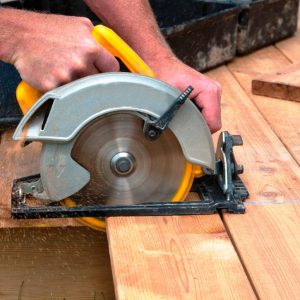 utiliser une scie circualire