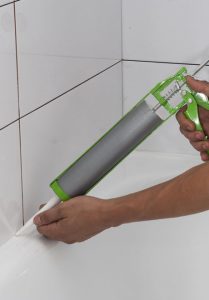 appliquer du joint de finition