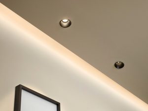 spot au plafond